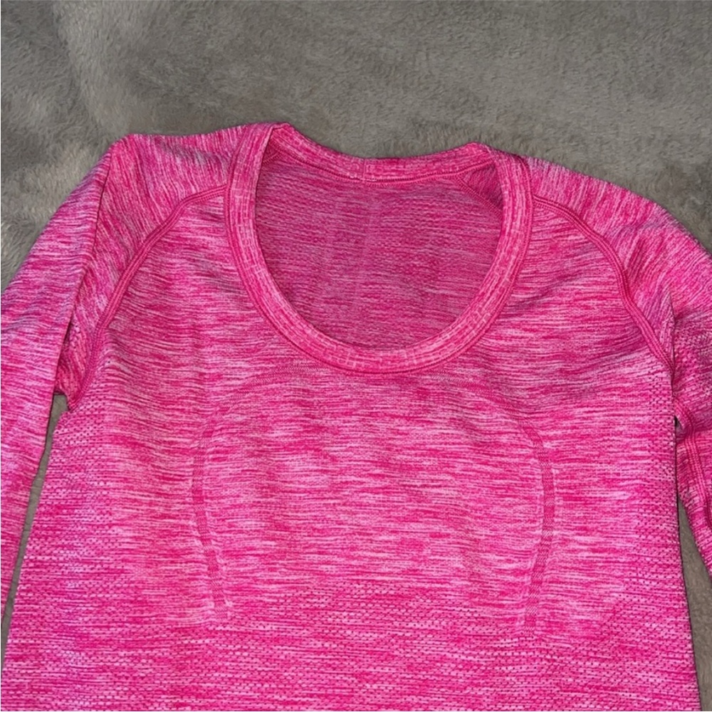 Lululemon Swiftly Run Tech Ls Color: Geatgered Je… - image 5